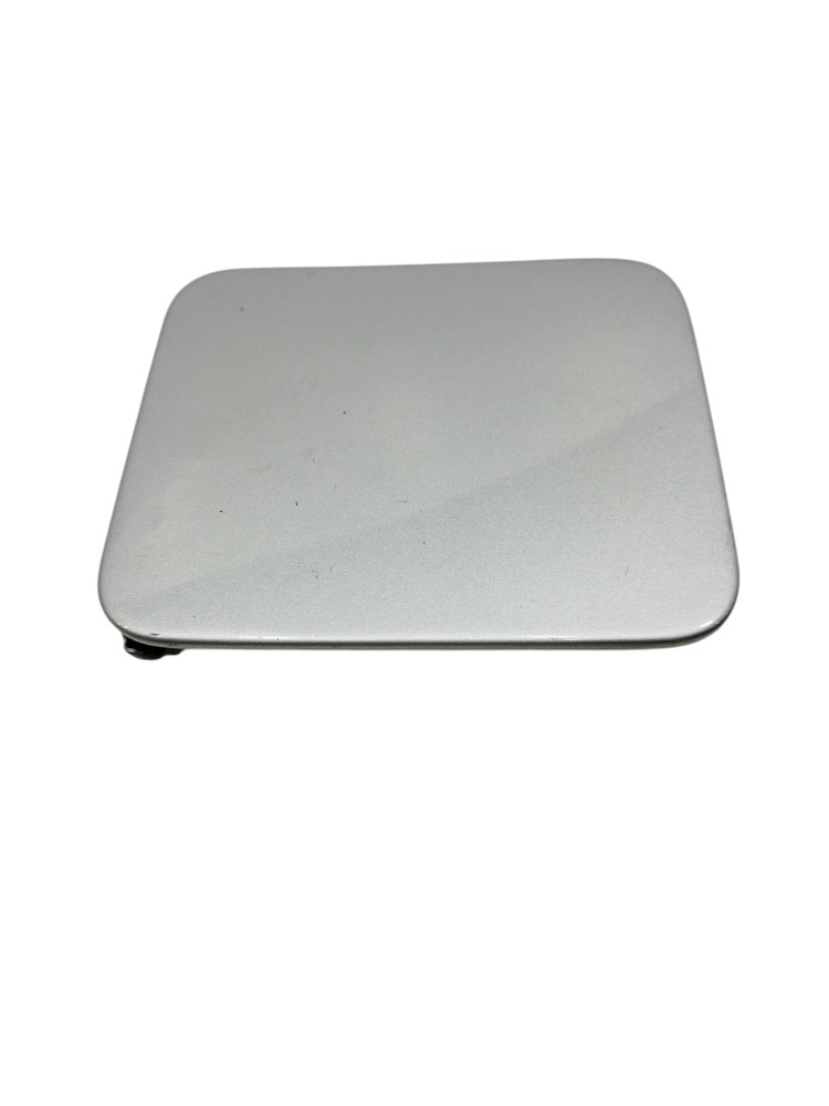Pertinhola Tampa Tanque Nissan Versa V Drive 2020 Original  Prata 2020 4