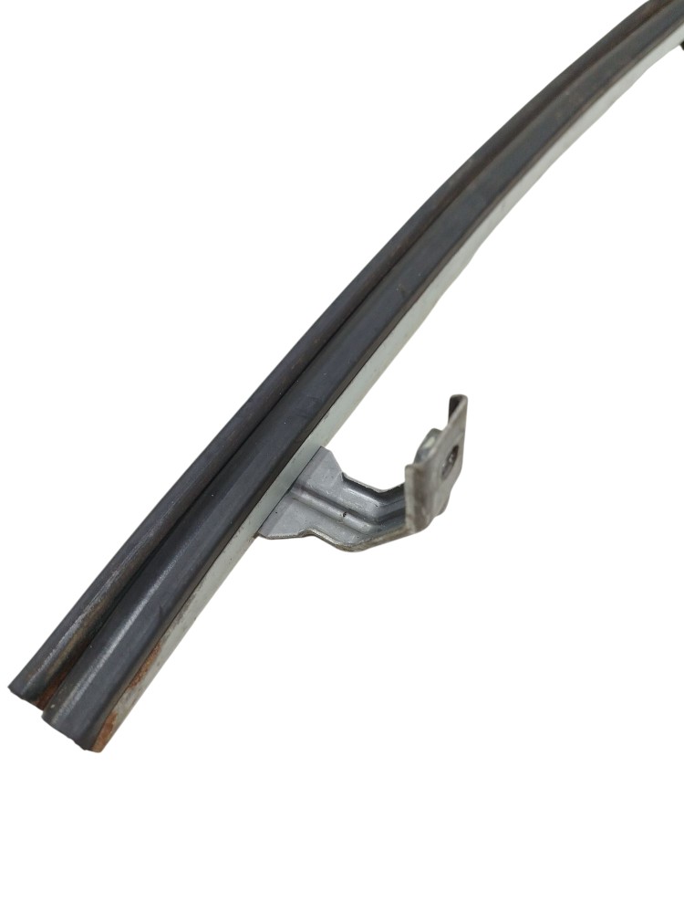 Guia Vidro Traseiro Esquerdo Nissan Versa 2012 3