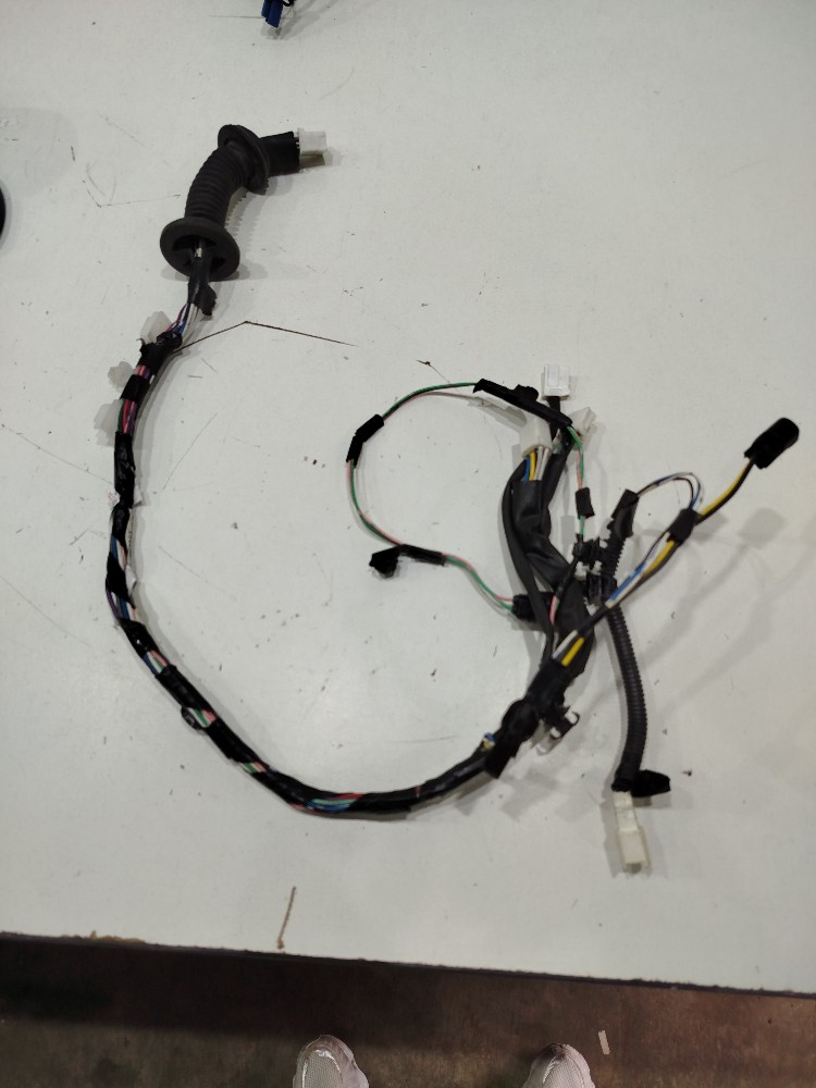 Chicote Porta Diant Esquerda Toyota Etios 2018 82150u390 6