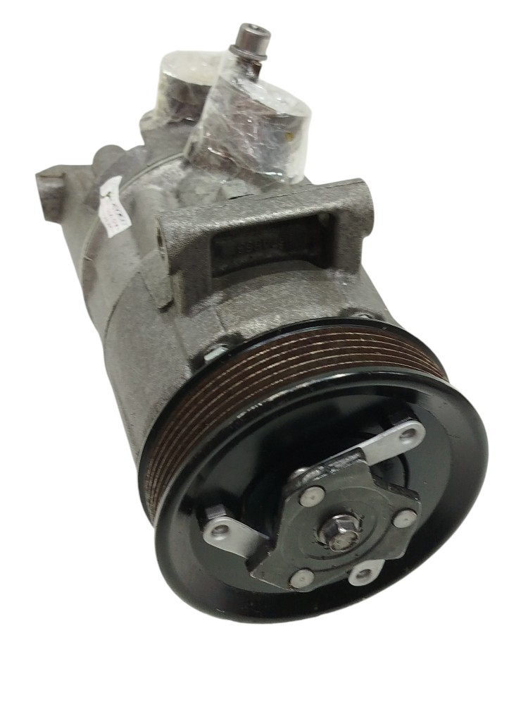 Compressor Ar Condicionado Vw Polo 1.6 2021 5q0820803r 1