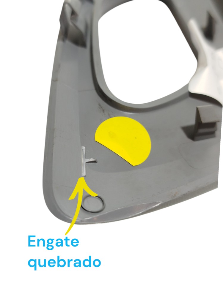 Moldura Maçaneta Diant Esquerda Peugeot 208 2013 9801764977 Prata Dianteira 6