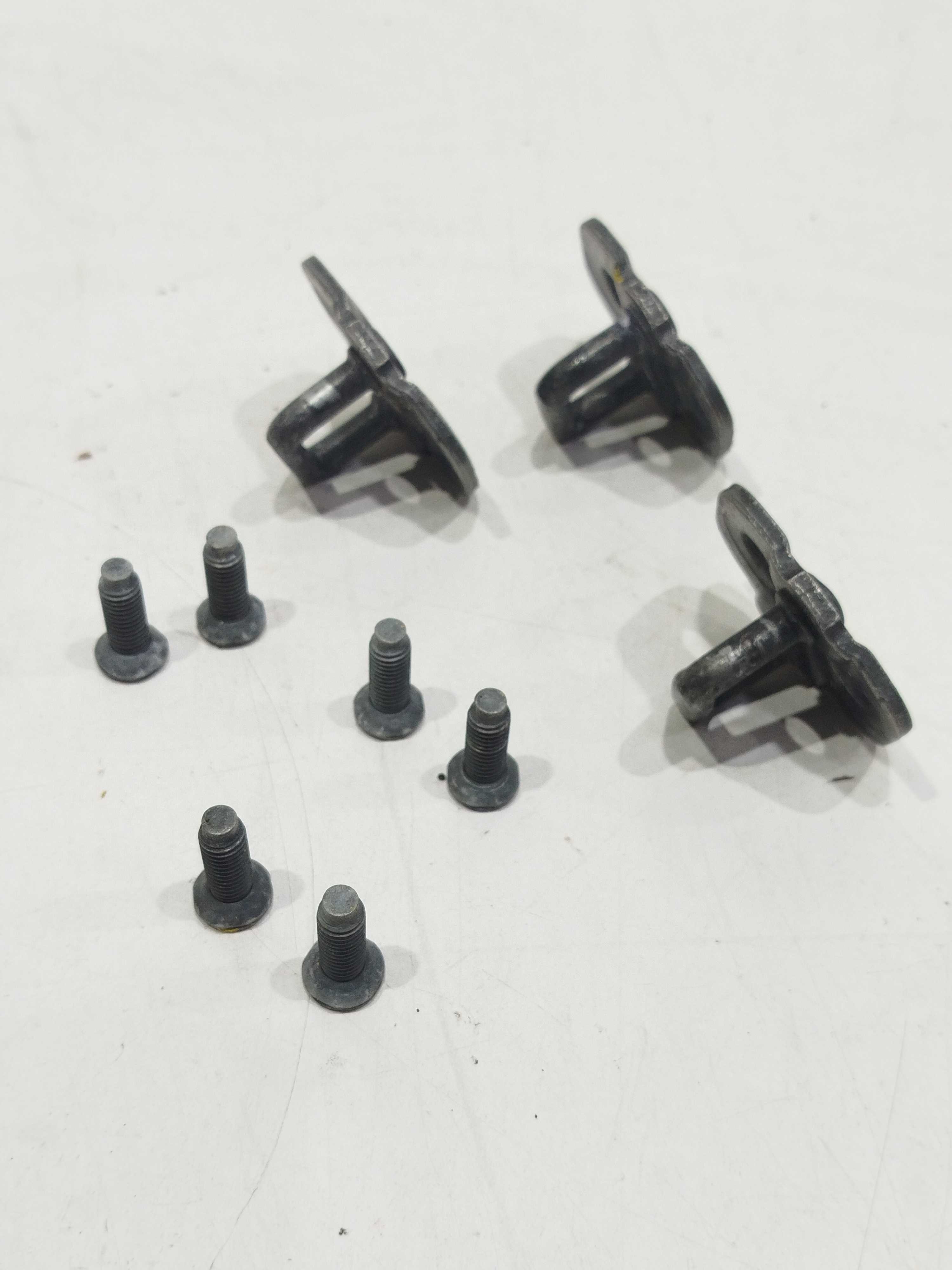 Kit 3 Und Batente Porta Nissan Versa V Drive 2020 21 Orig 3