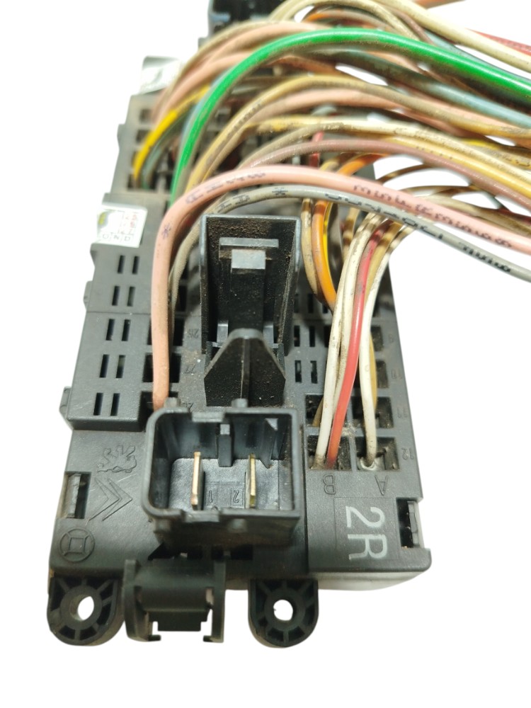 Caixa Fusíveis Relé Interna Xsara Break 2000 9635519180 9