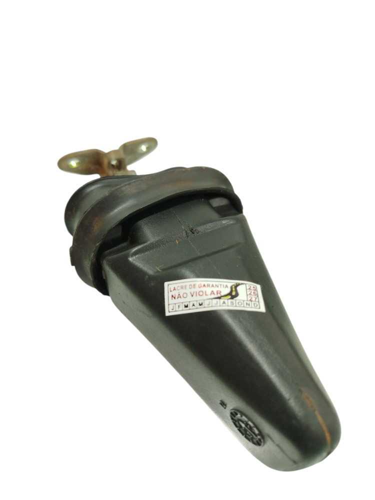 Limitador Porta Tras Direita Vw Golf 1994 A 1998 2