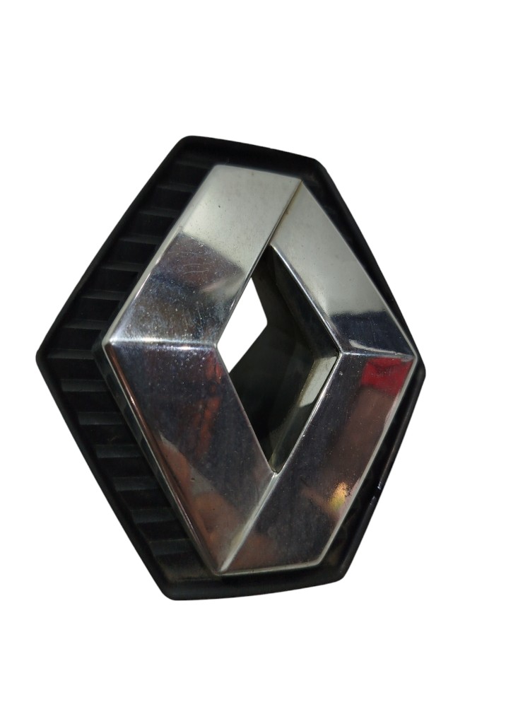 Emblema Grade Frontal Renault Clio 1.0 2012 Preta 3