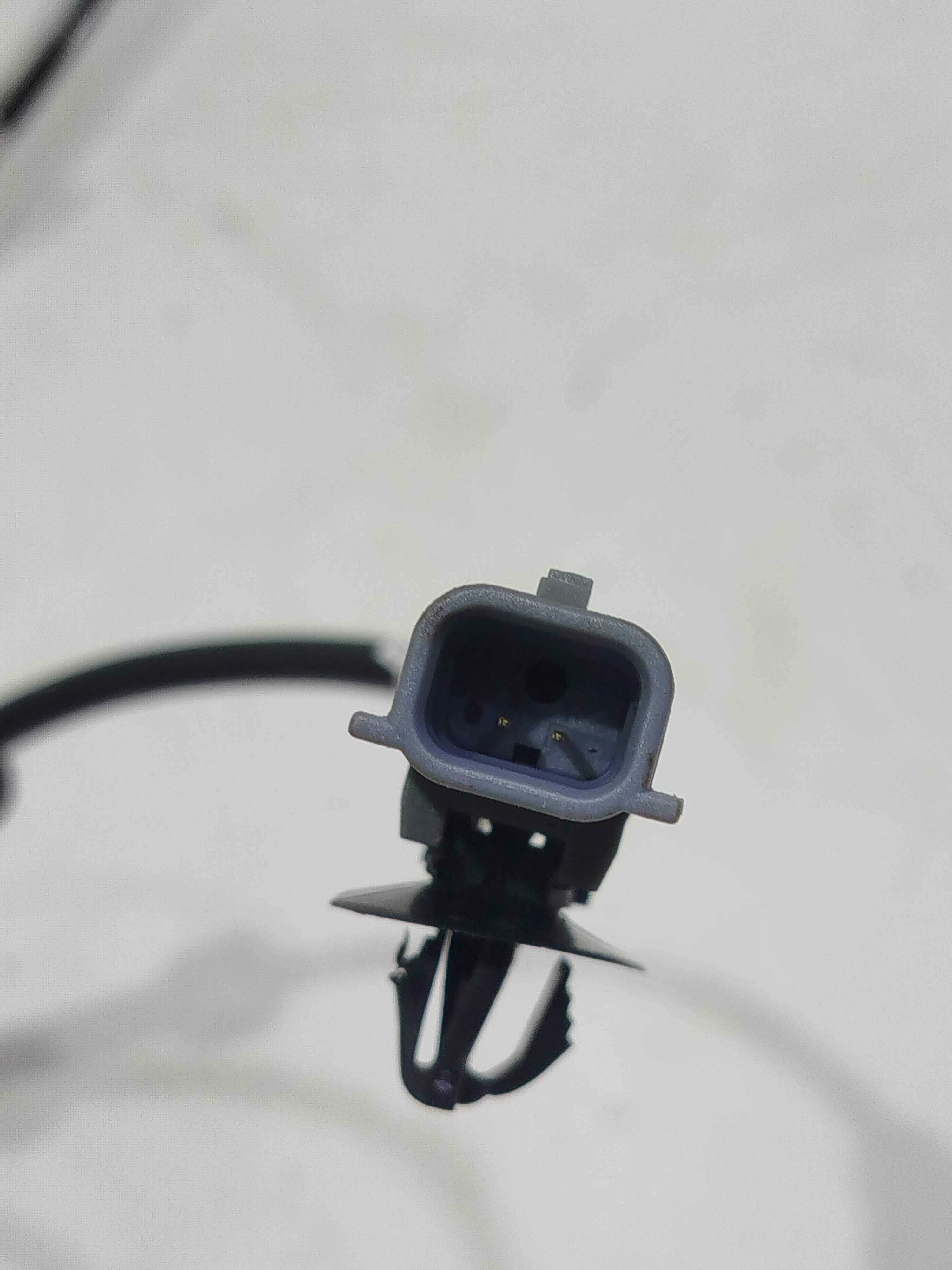 Sensor abs traseiro Direito nissan march versa 2012 a 2020 3