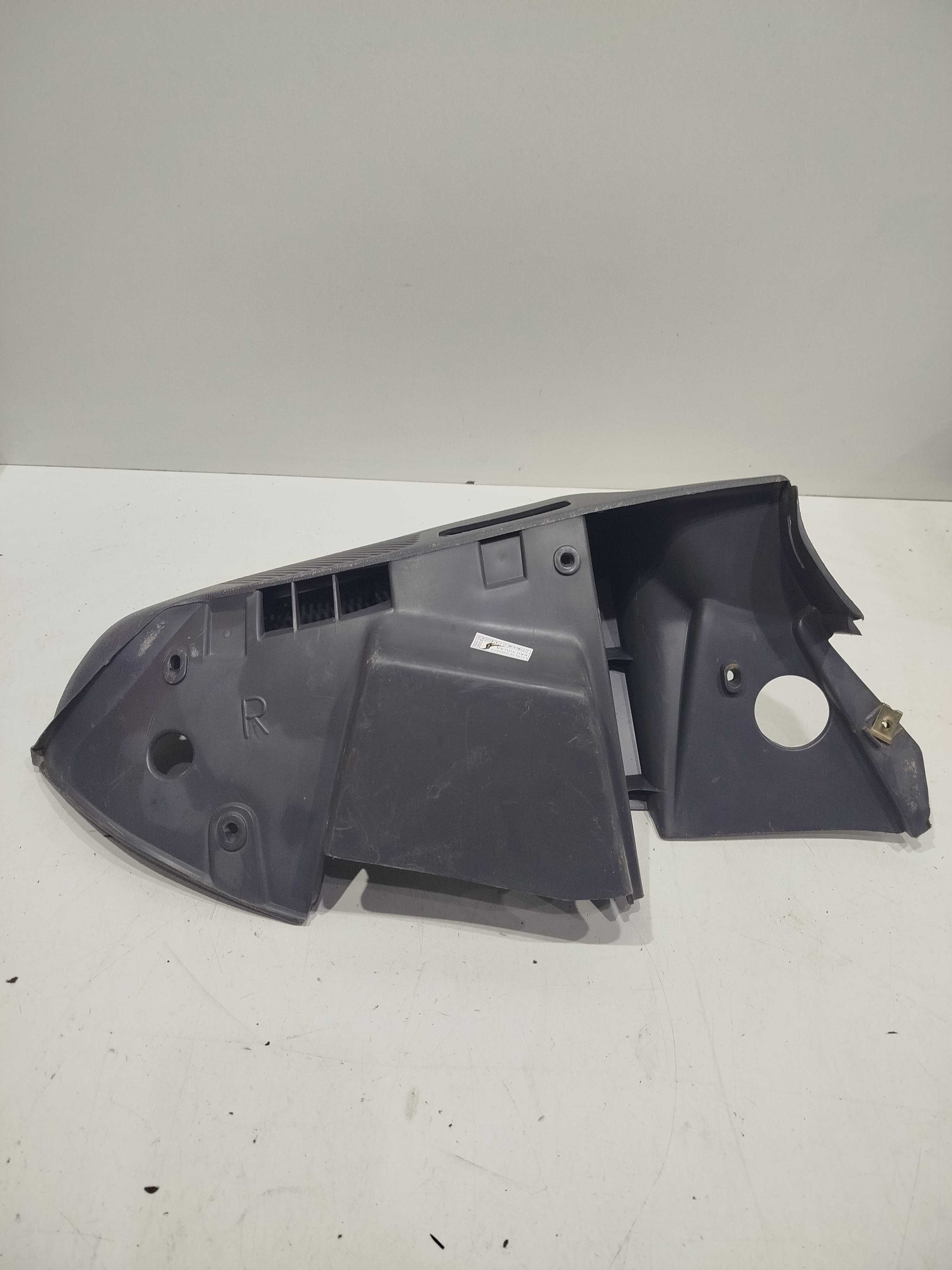 Suporte Bagagito Tras Direito Ford Fiesta 2000 89FBA46802AKW 2