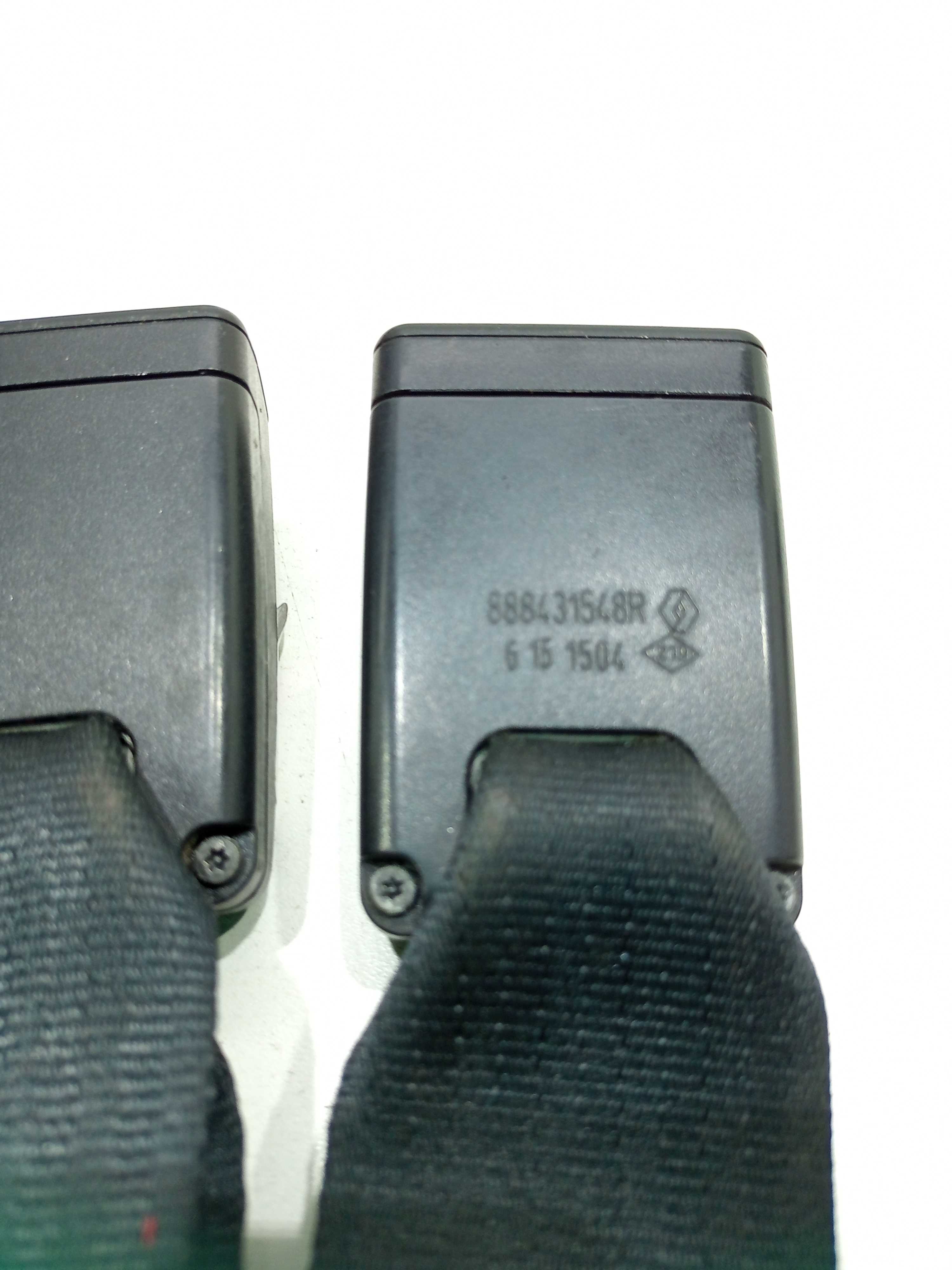 Engate cinto duplo segurança fêmea Renault Sandero 2016 5