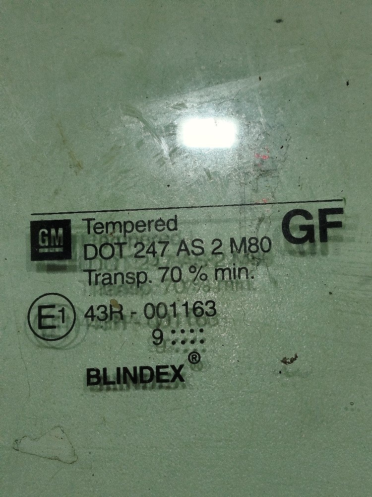 Vidro fixo traseiro gm astra 2002 3
