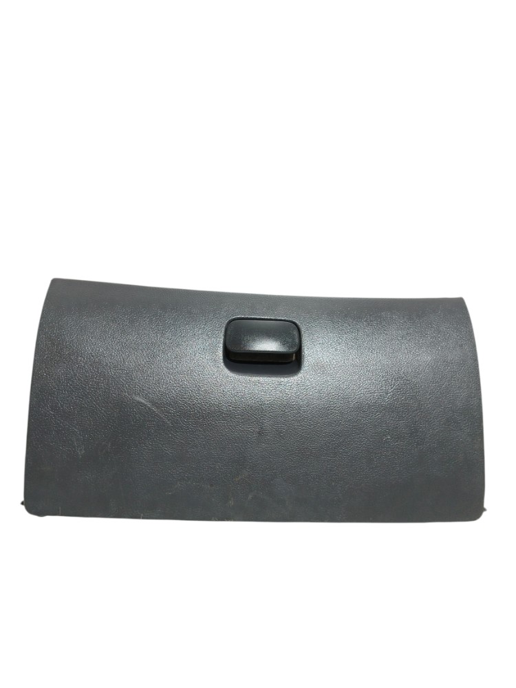 Tampa Porta Luvas Fiat Siena 2002 Detalhe