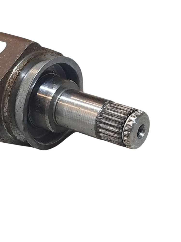 Semi Eixo Diant Direito Gm Tracker 1.0 Ltz 2023 26300293 2