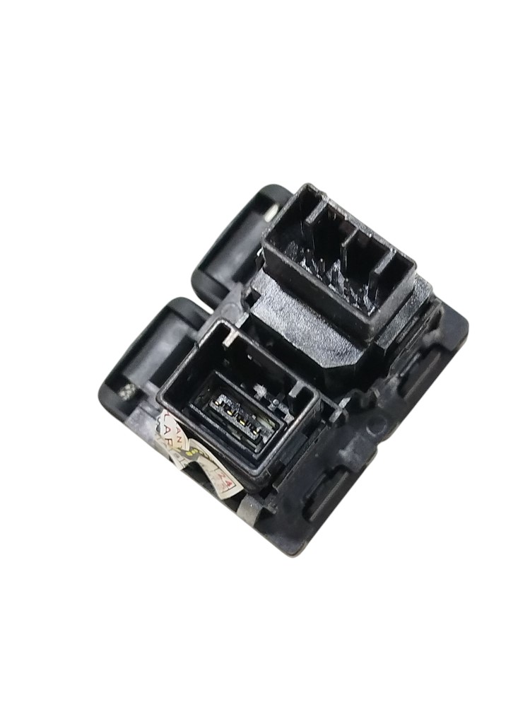 Entrada Usb Auxiliar Honda Fit 2015 M57316 2