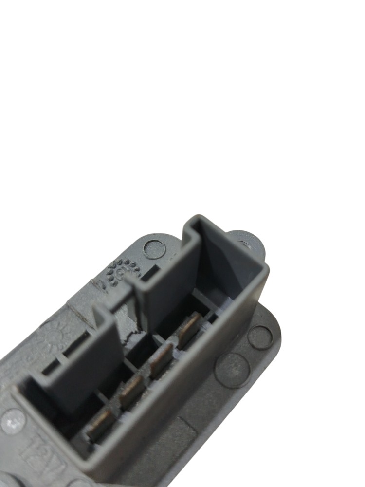 Resistência Ar Condicionado Fox 1.0 8v 2014 R61r11r2 2