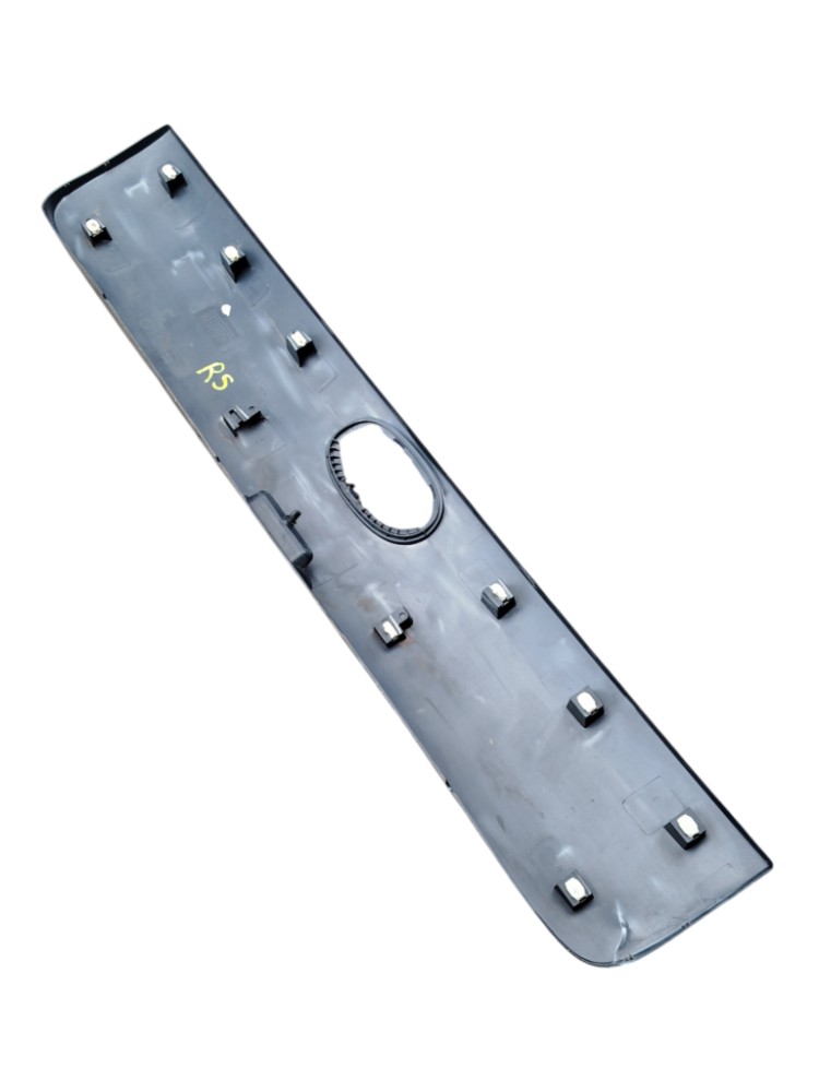 Moldura Externa Tampa Porta Malas Renault Kangoo 2001 6