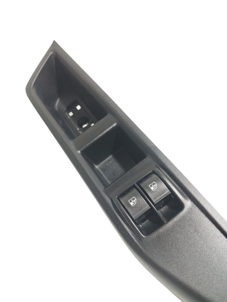 Moldura Botão Vidro Elétrico Esquerdo Strada End 22 100253384 3