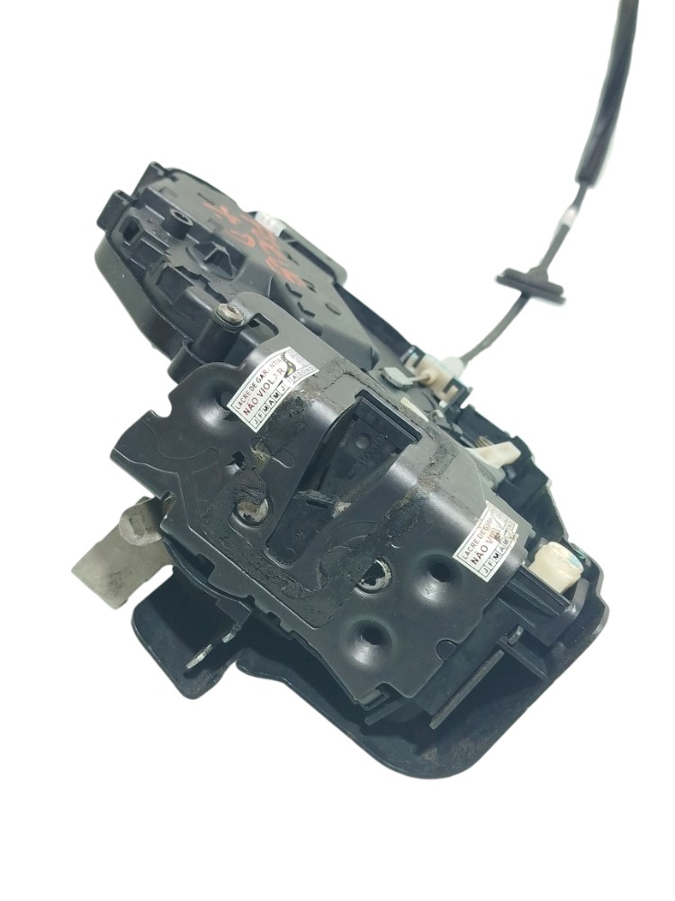 Fechadura elet porta traseira direita Ford Focus 2009 a 2013 3