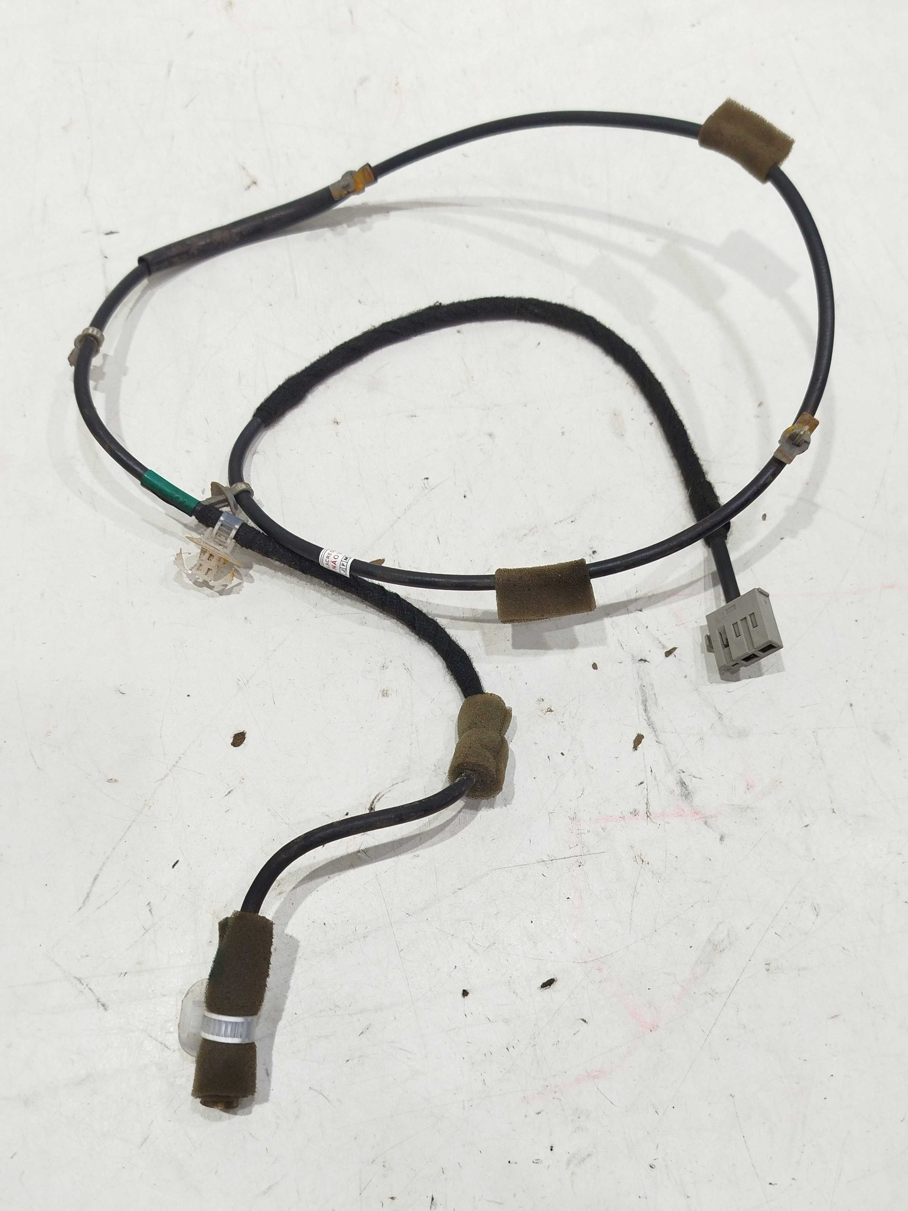 Chicote Antena Externa Nissan Versa V Drive 2020/21 Original 3