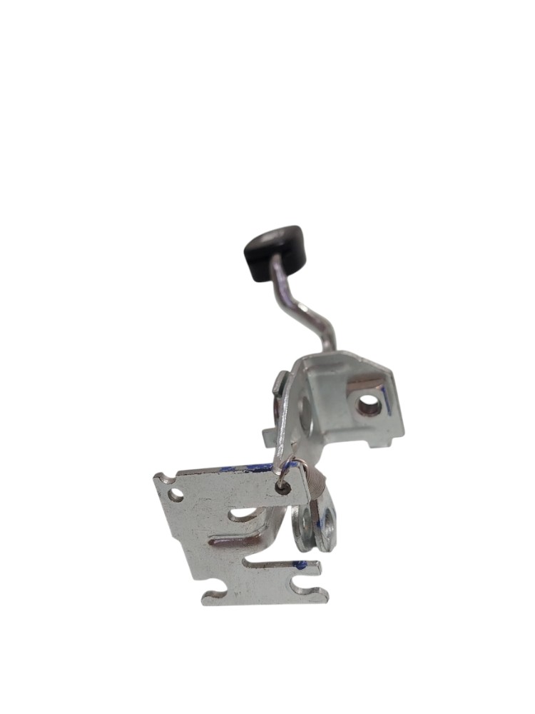 Puxador Alavanca Abertura Portinhola Gm Tracker Ltz 1.0 2023 6