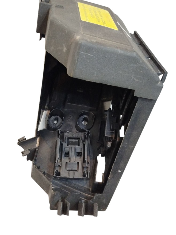 Tampa Caixa Fusíveis Rele 1.6 Sce Renault Megane 1999 A 2008 Preta 9