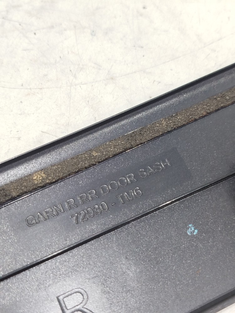 Moldura Externa Coluna Porta Traseira Direit Honda City 2011 6
