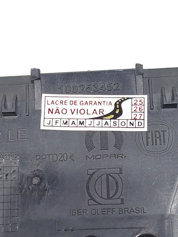 Difusor Ar Esquerd Central Fiat Strada End 1.4 22  100253452 7