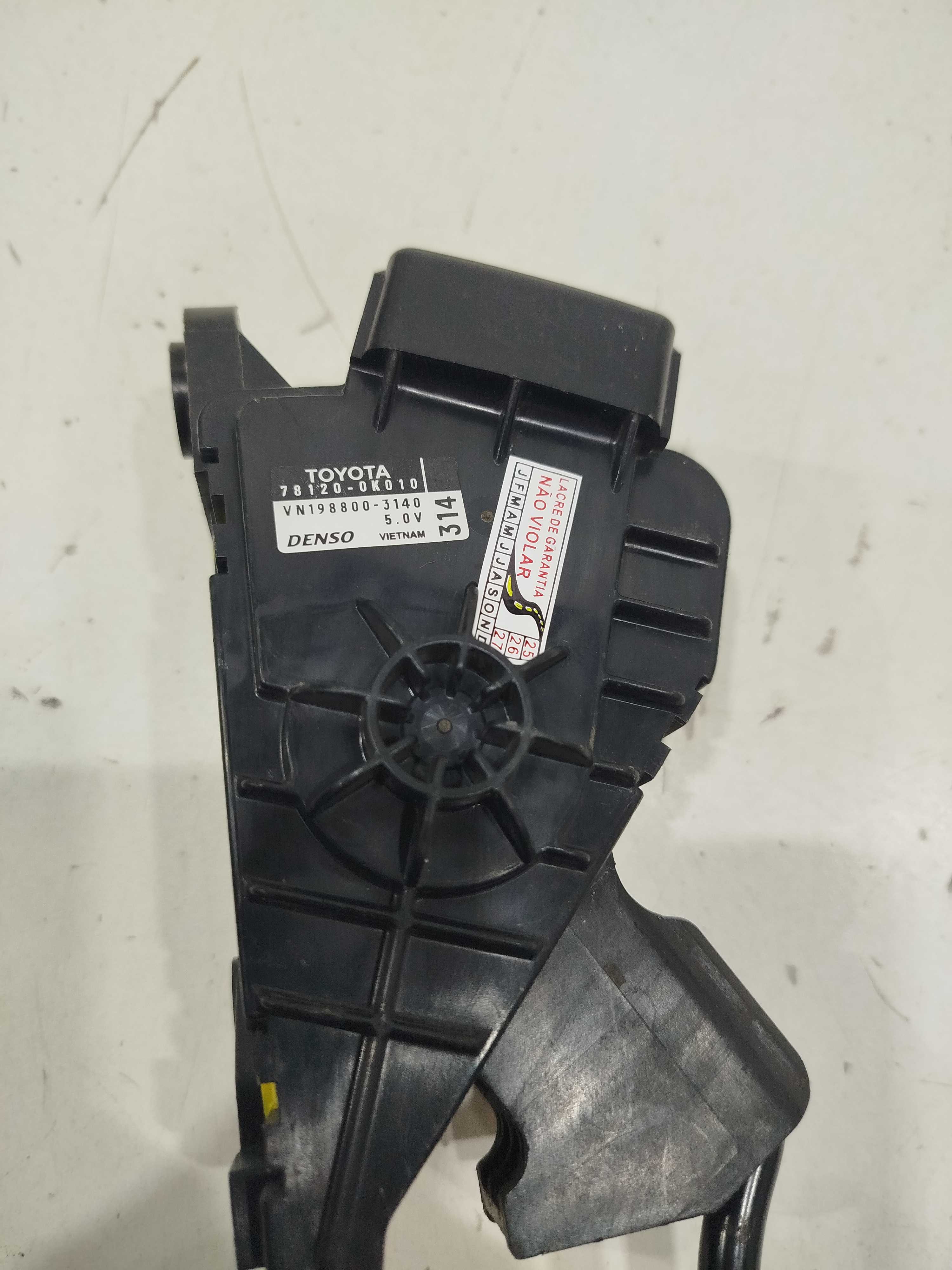 Pedal acelerador eletrônico Toyota sw4 2009  2014 2