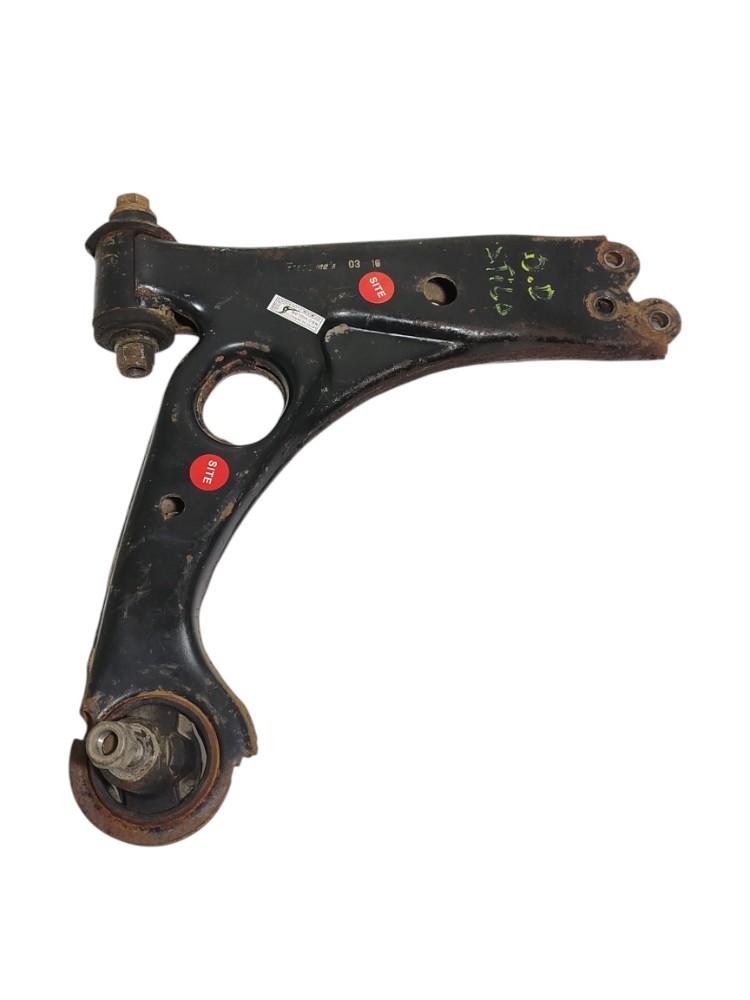 Balança bandeja dianteira direita PASSAGEIRO Fiat Stilo 2009