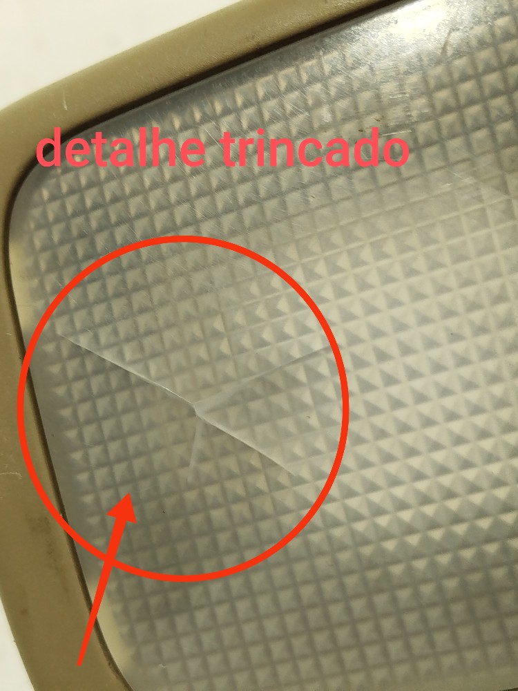 Lanterna Teto Central Hillux Sw4 2009 Detalhe 1