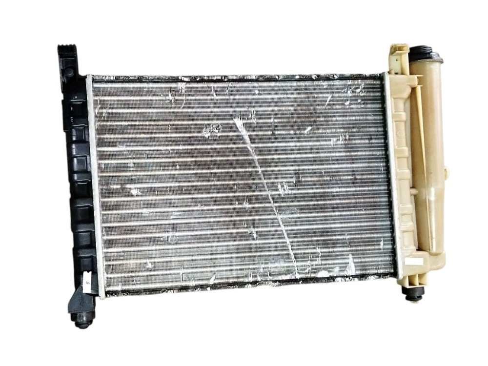 Radiador Valeo Reservatorio Fiat Uno Fiorino 2004 3