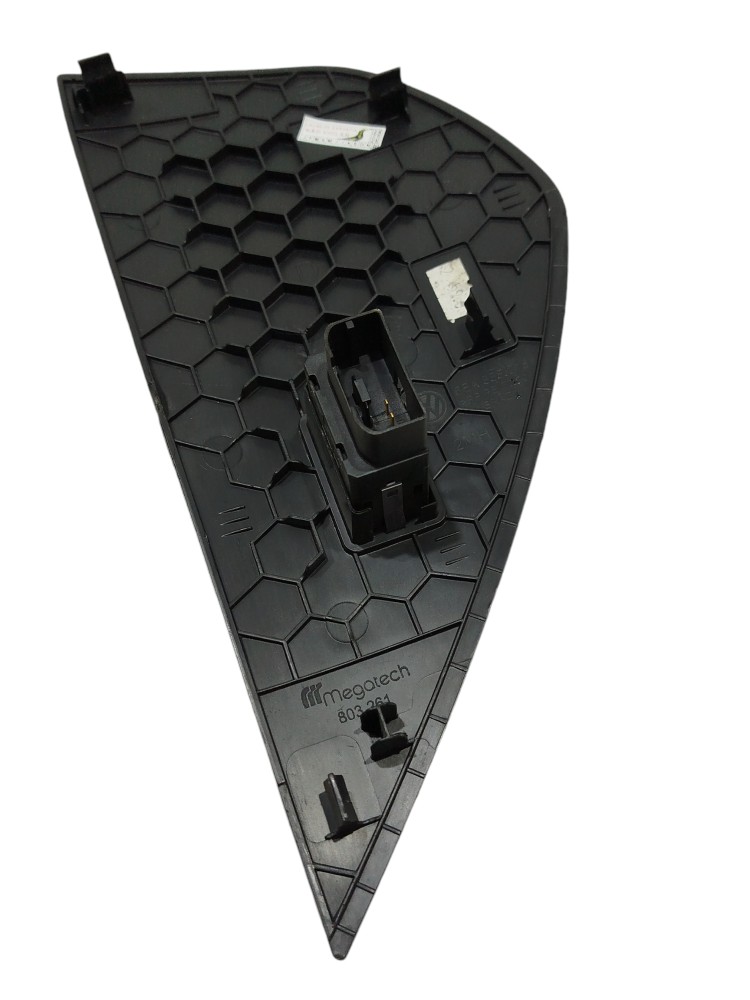 Acabamento Painel Lateral Direito Vw Polo Virtus 2021 4