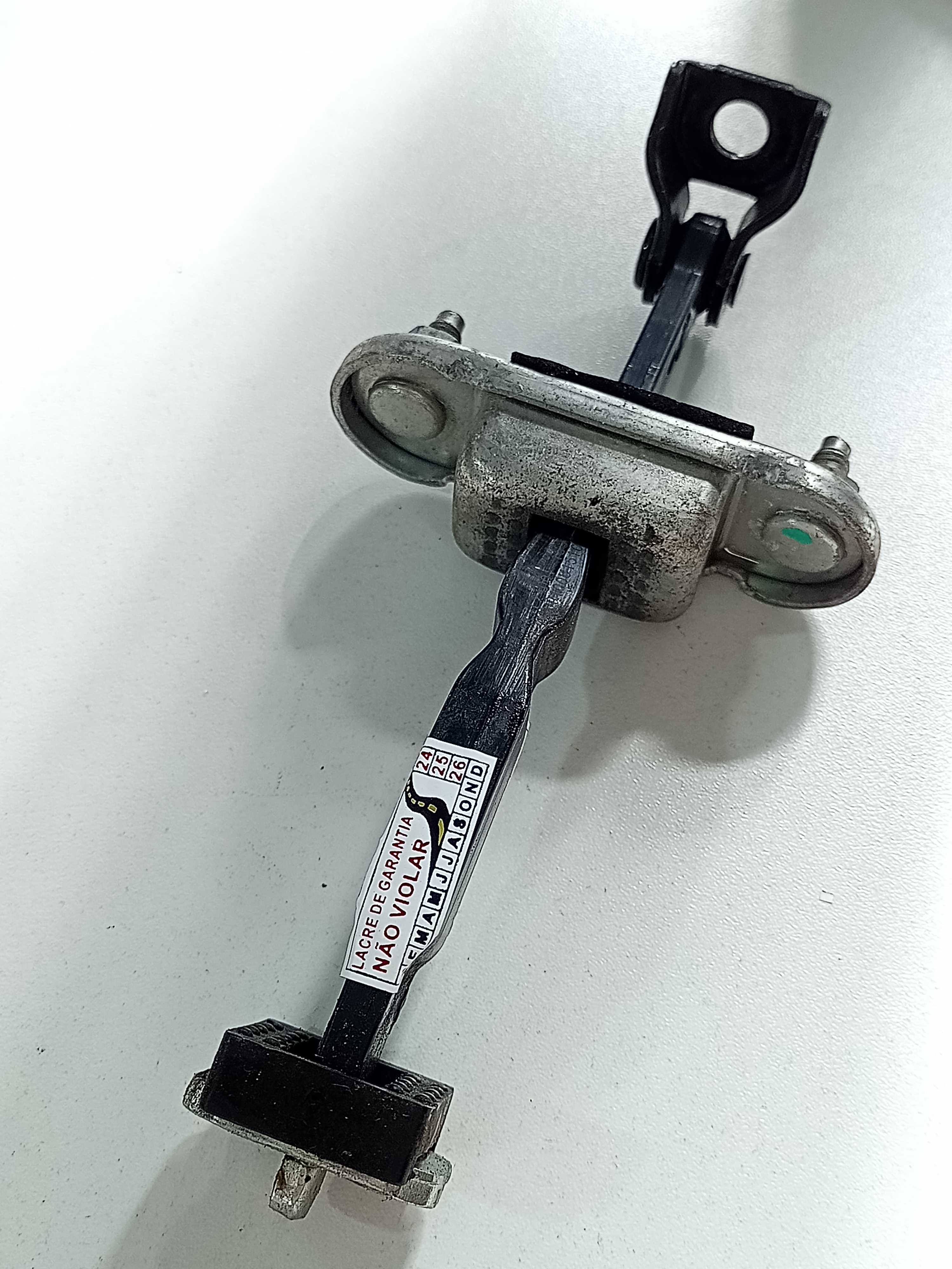Limitador De Porta Traseira Esquerda Jac T6 2016 1