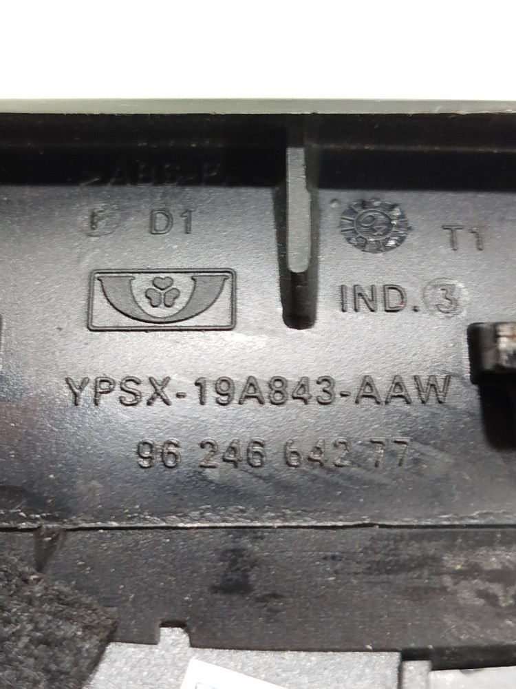 Difusor Ar Diant Direita Peugeot 206 2001 3
