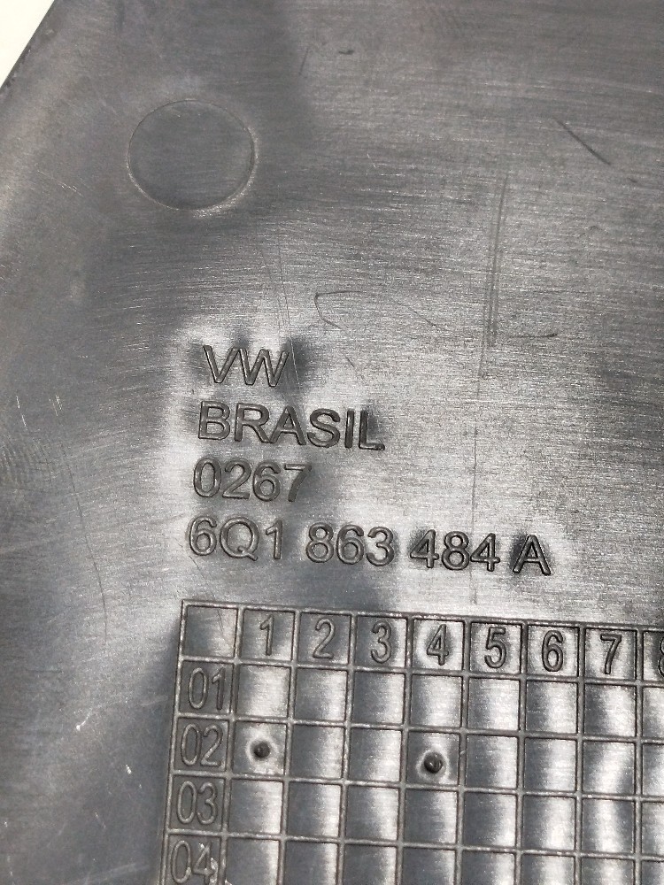 Moldura Coluna Diant Inferior Direita Polo 2003 6q1863484a 4