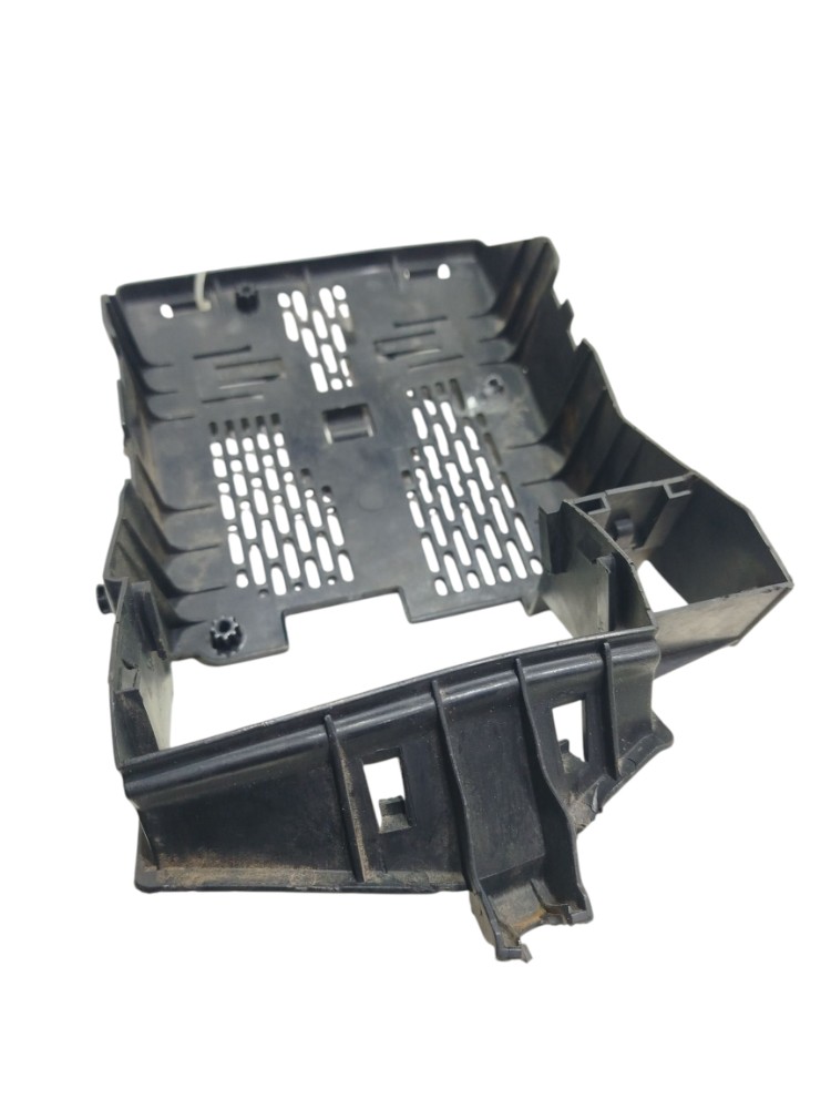 Suporte Módulo Bsi Renault Scenic 2.0 16v 2001 7703397911 4