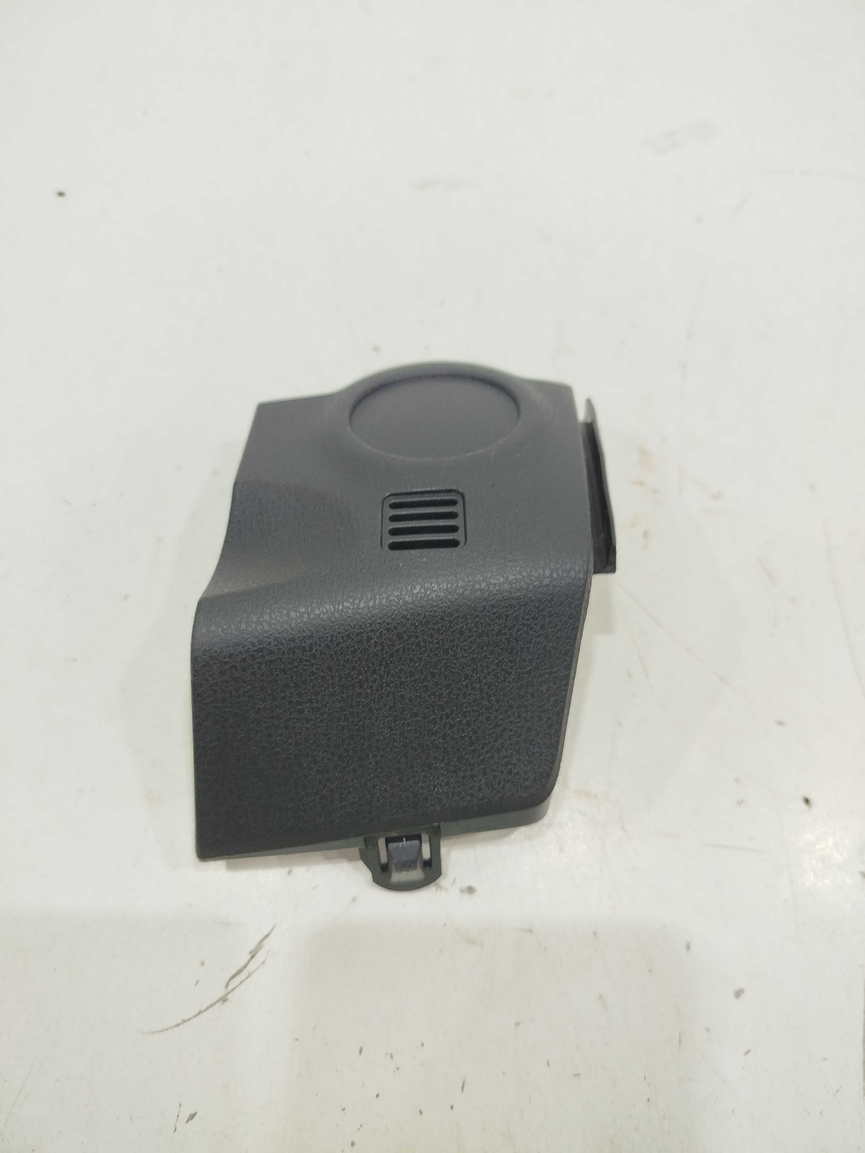 Acabamento Painel Diant Esq Nissan Versa V Drive 2020/21 4