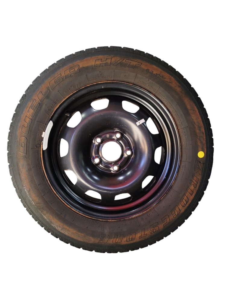 Pneu Stepe Duster Bridgestone 215 65 16 Detalhe 2