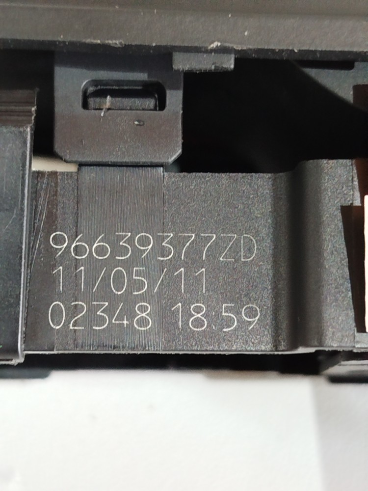 Comando Vidro Dianteiro Direito C4 Picasso Glx 2.0 16v 2012 5