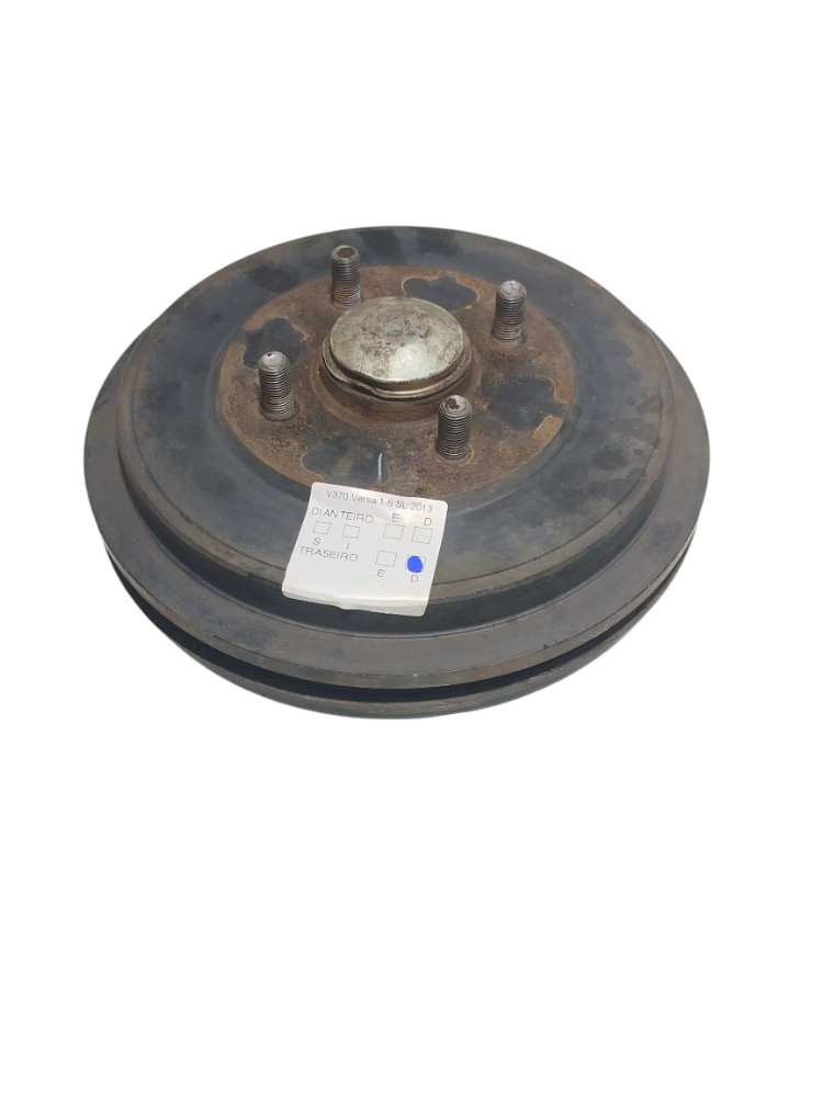 Cubo Roda Tras Direito Nissan Versa 1.6 SL 2013