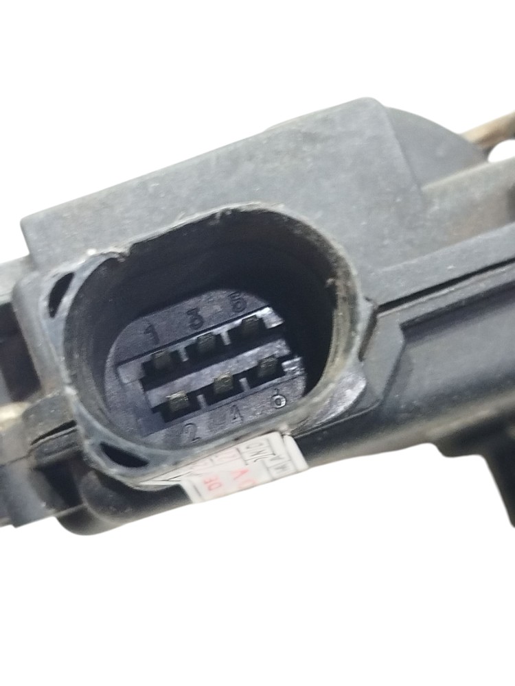 Fechadura Traseira Direita Passat 1999 A 2005 3b0837868 4