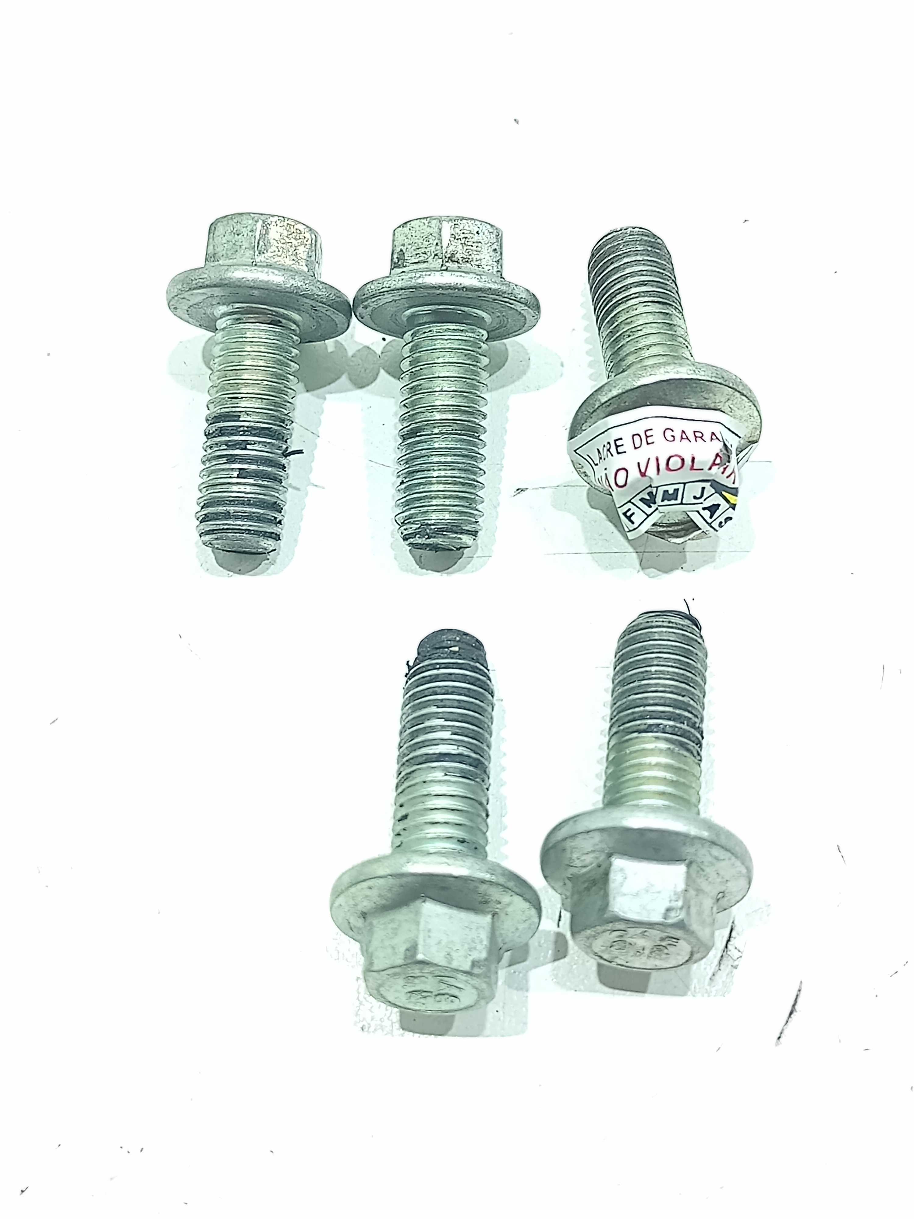 Jogo Parafusos Retentor Virabrequim Chery Qq 1.1 16v 2012 2