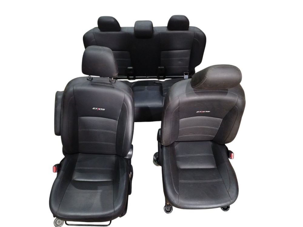 Jogo Banco Couro Toyota Etios 2016 Preta 5