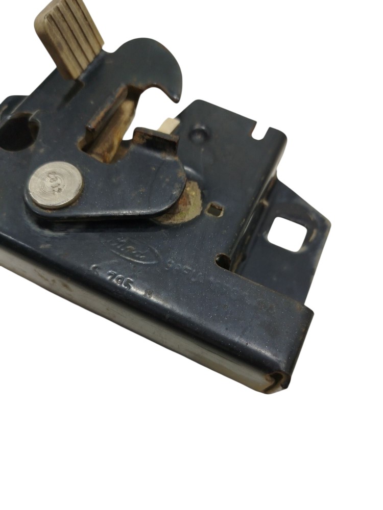 Fechadura Capo Ford Courier 1.6 2003 8