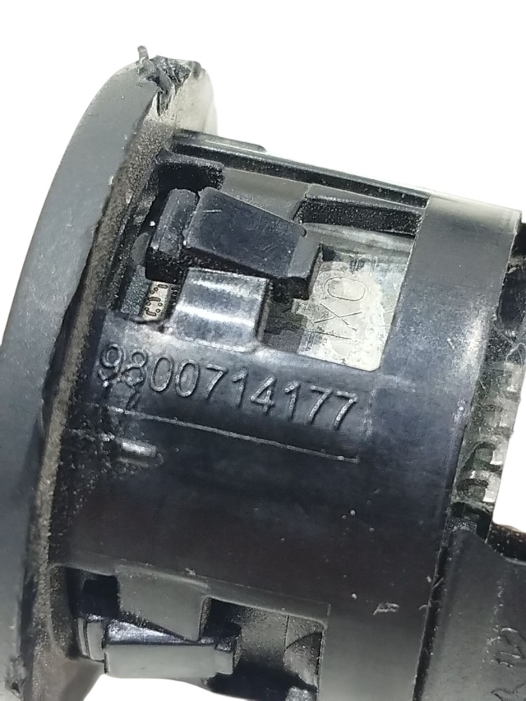 Entrada Usb Citroen C3 2017 9800714177 5