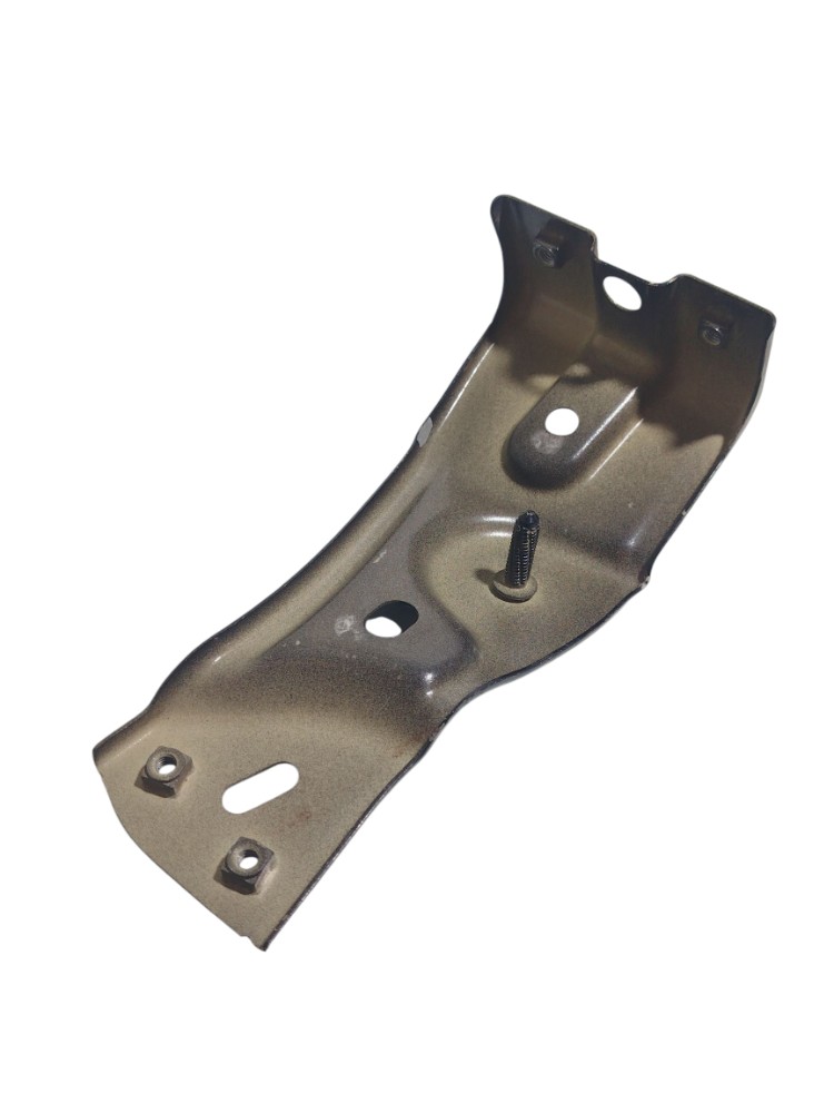 Suporte Paralama Esq Vw Passat 2006 A 2010 3c0821141 4