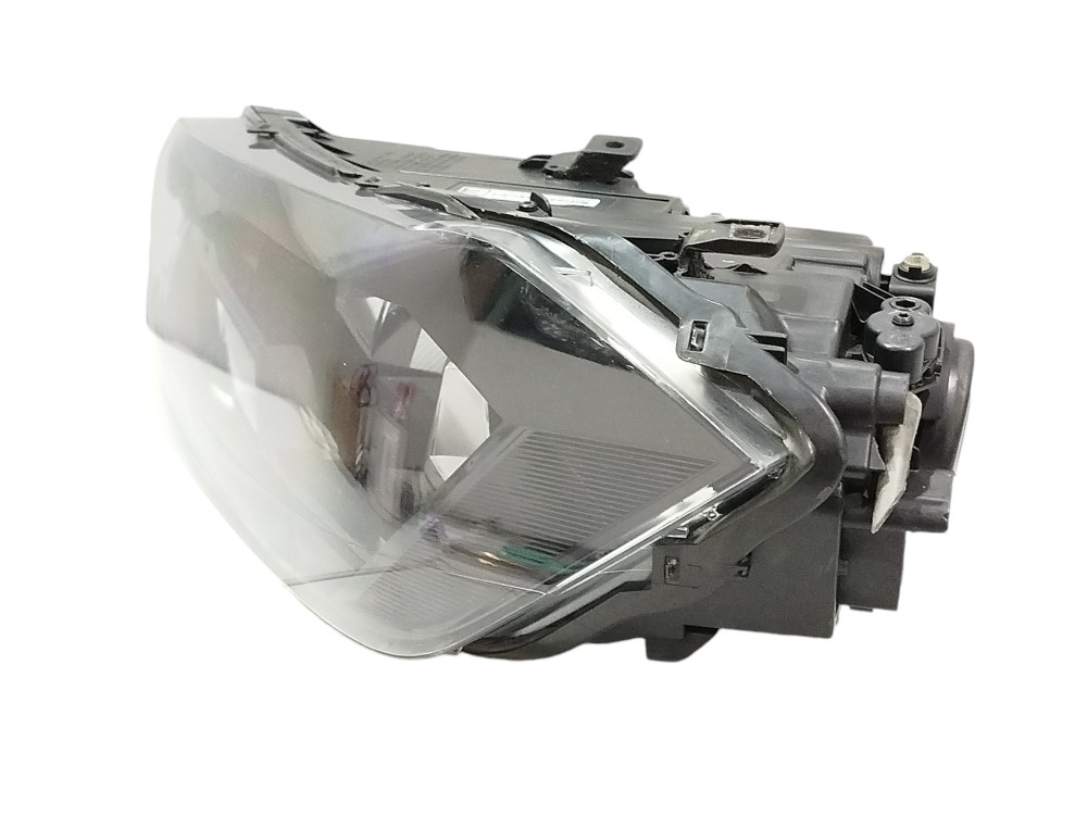 Farol Esquerdo Vw Polo Virtus 2021 Com Detalhe 2