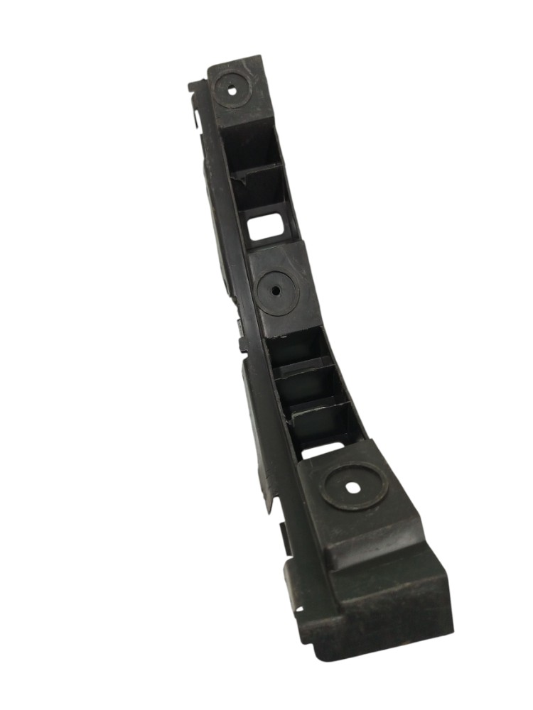 Suporte parachoque guia esquerdo traseir saveiro 2009 a 2018 4