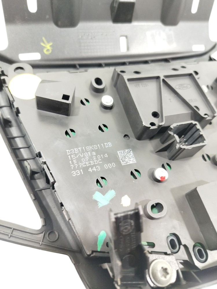Moldura Radio Painel Ford New Fiesta 2014 A 2017 6