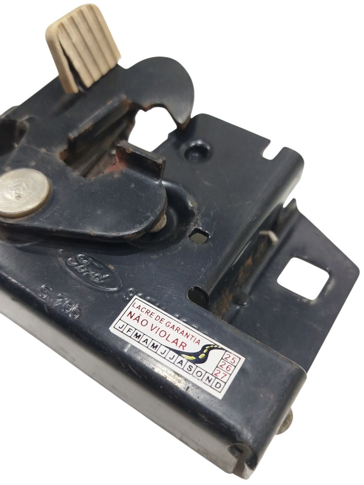 Fechadura Capo Ford Fiesta 2000 4