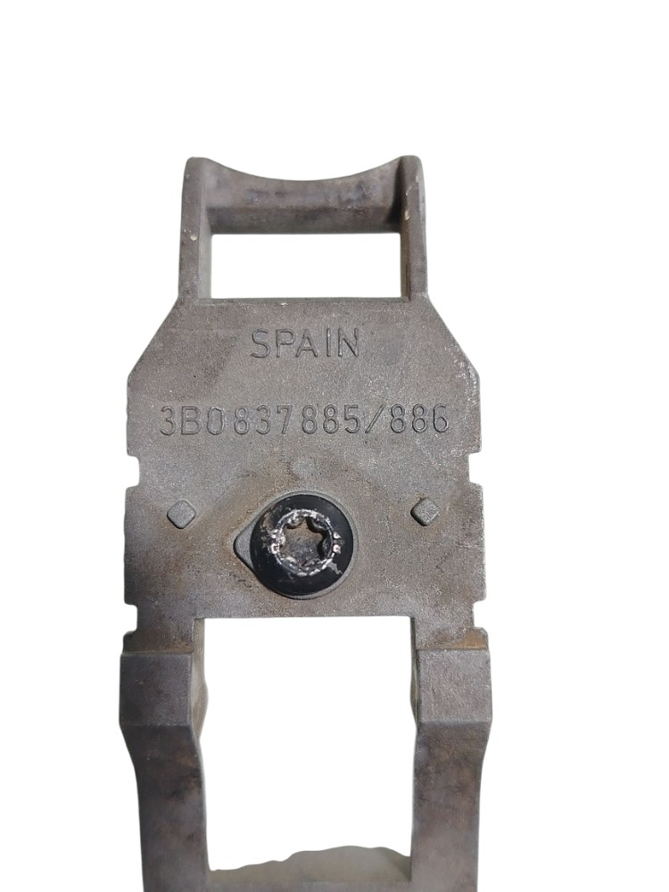 Suporte Maçaneta Externa Traseiro Direito Polo 2009 A 2012 7