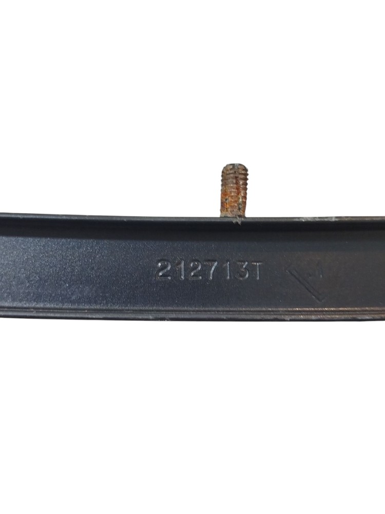 Canaleta Guia Vidro Porta Diant Esq Mot Clio 2015 212713t Preto 2